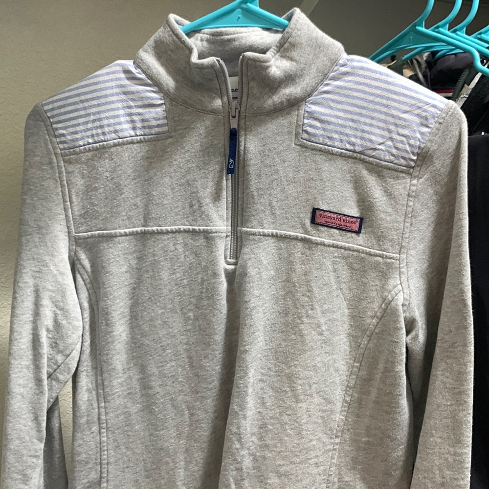 Vineyard vines quarterzip jacket